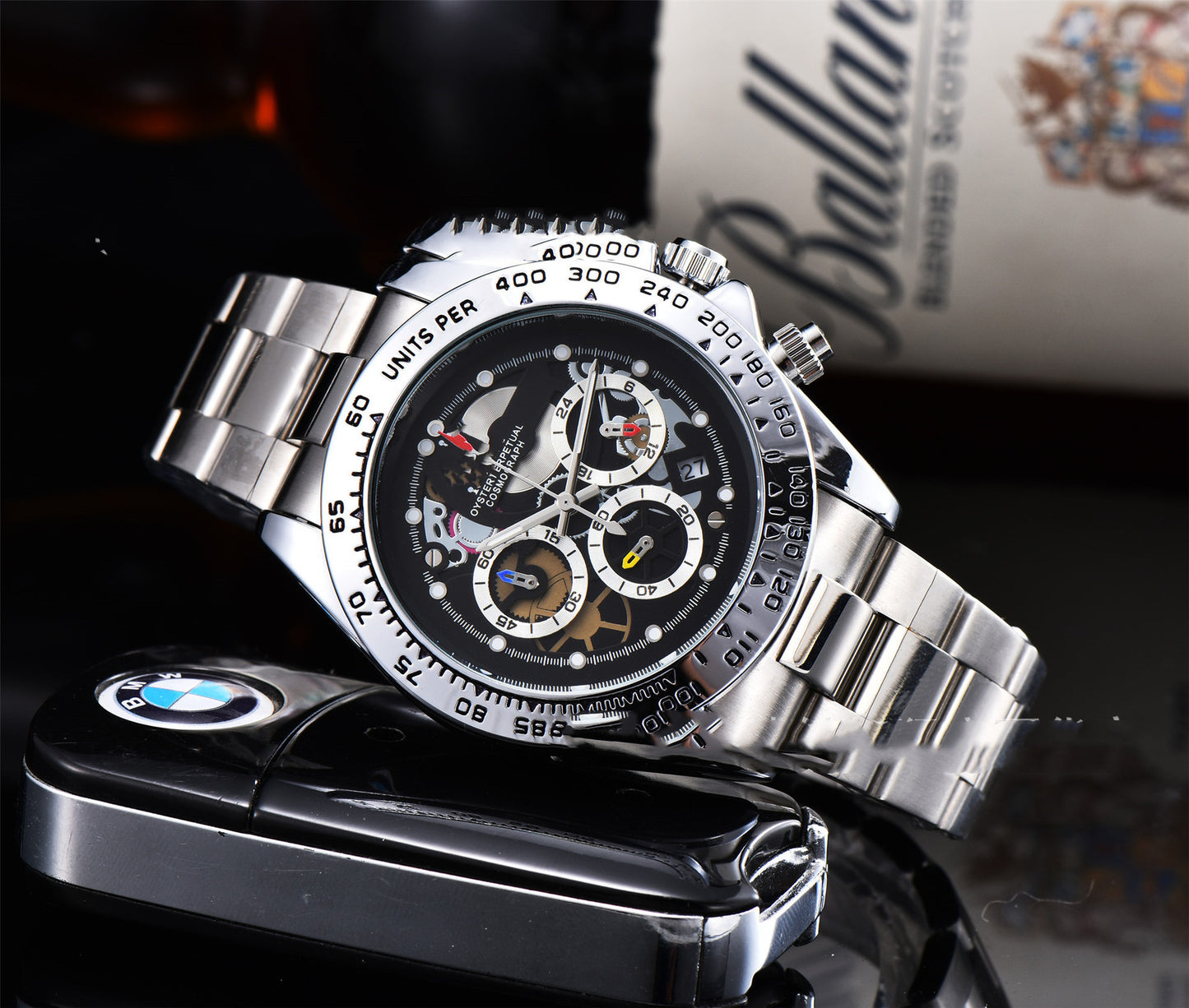 Imitation mechanical quartz watch