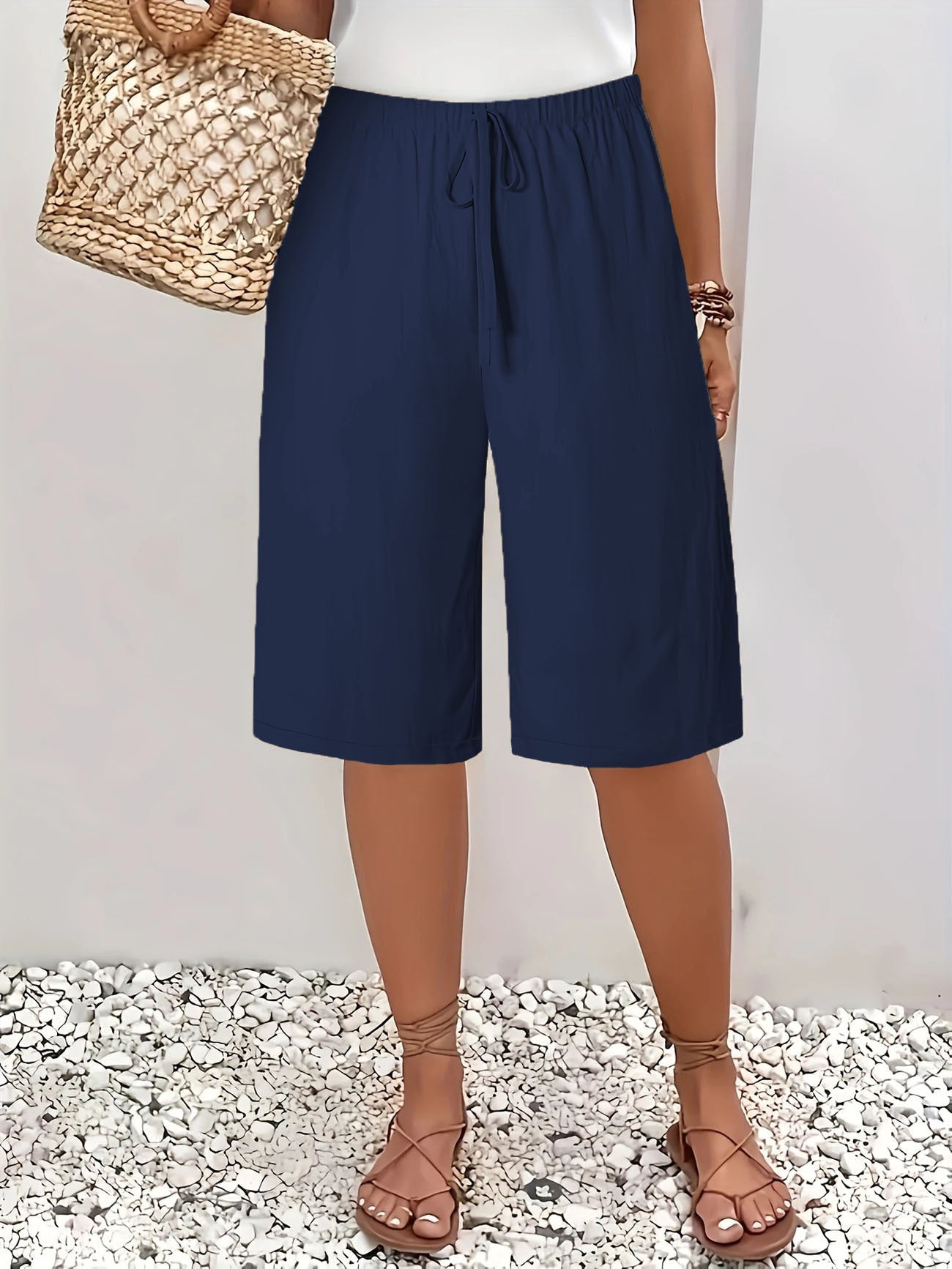 Women's Casual Fashion Solid Color Cropped Pants