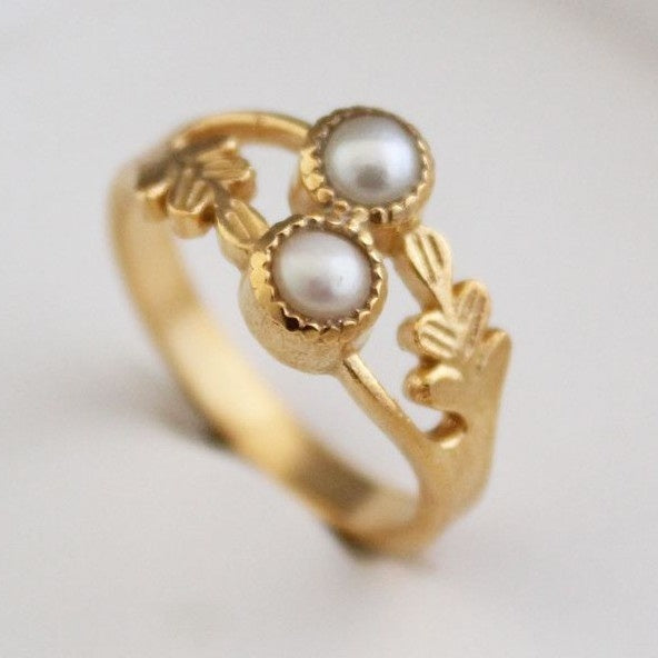 Copper Plate Inlaid Zircon Ring