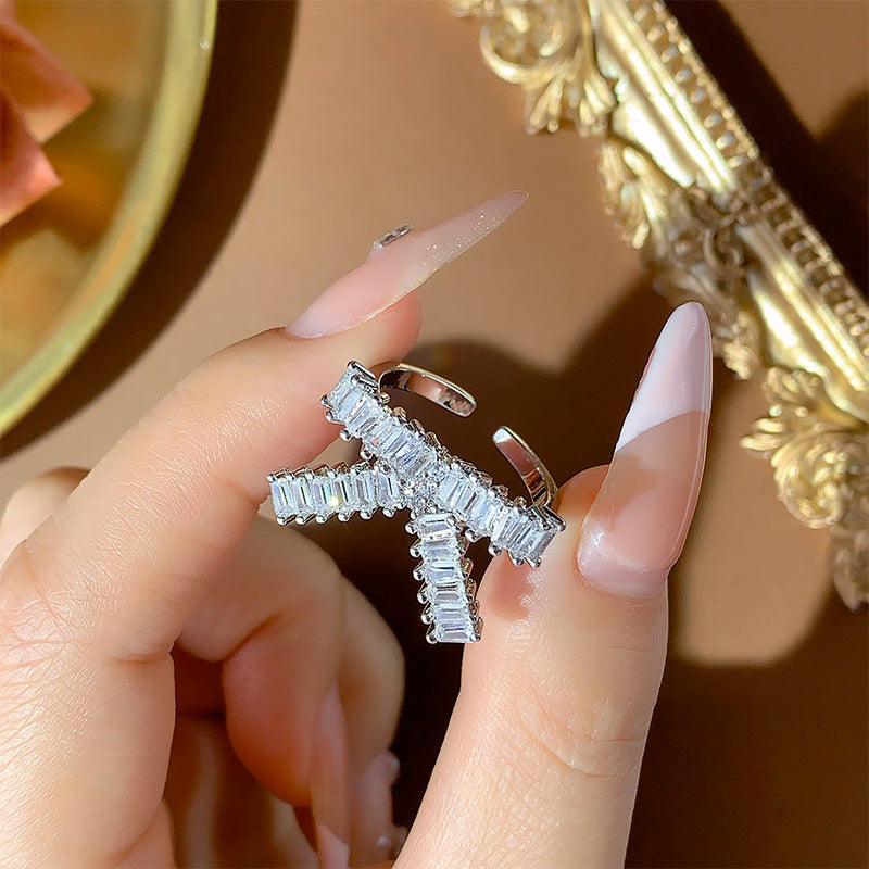 Irregular Opening Bow Shape Luxury Wedding Zircon Ring
