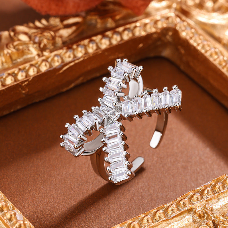 Irregular Opening Bow Shape Luxury Wedding Zircon Ring