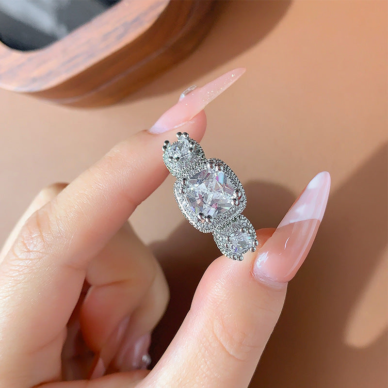 High-grade Light Luxury Lace Square Bag Imitation Moissanite Ring Women's Ring