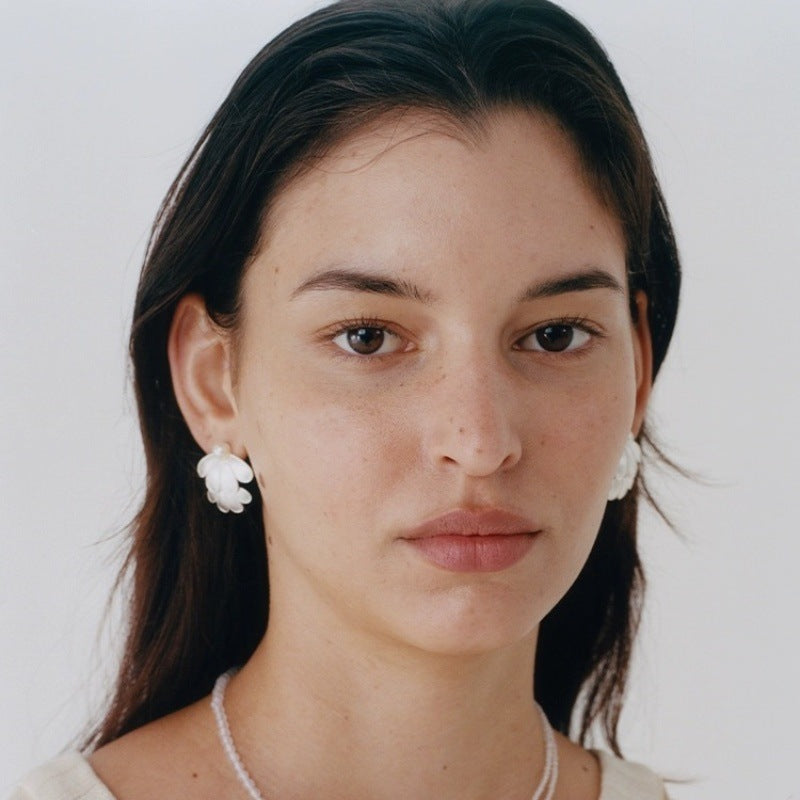 Silver Brushed Pearl Four Pieces Petal Stud Earrings