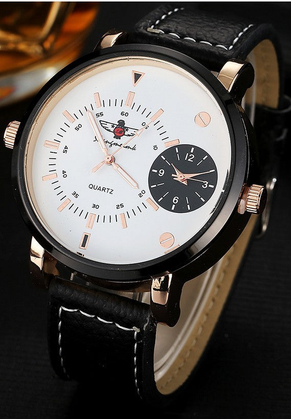 Dual movement quartz watch