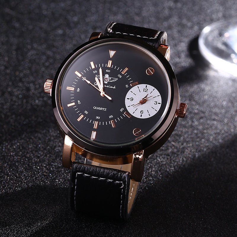 Dual movement quartz watch
