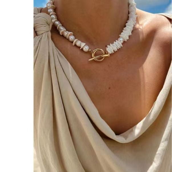 White Shell Holiday Original Niche Beaded Design Simple Necklace