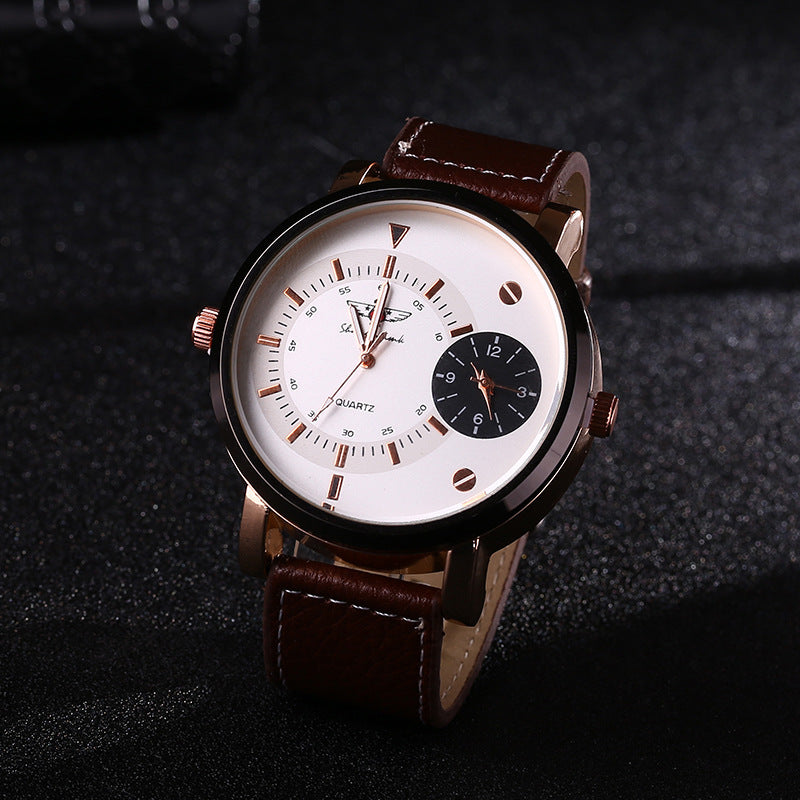 Dual movement quartz watch