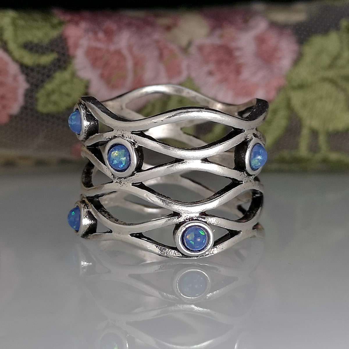 Personality Hollow Out Interwoven All-Match Ring