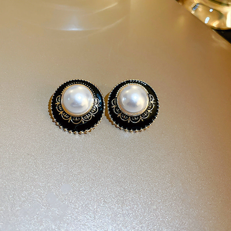 Black Series Retro Affordable Luxury High-grade Heavy Industry Earrings