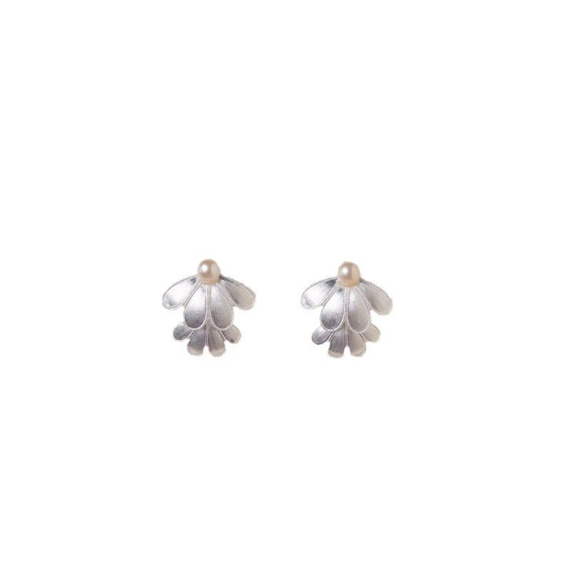 Silver Brushed Pearl Four Pieces Petal Stud Earrings