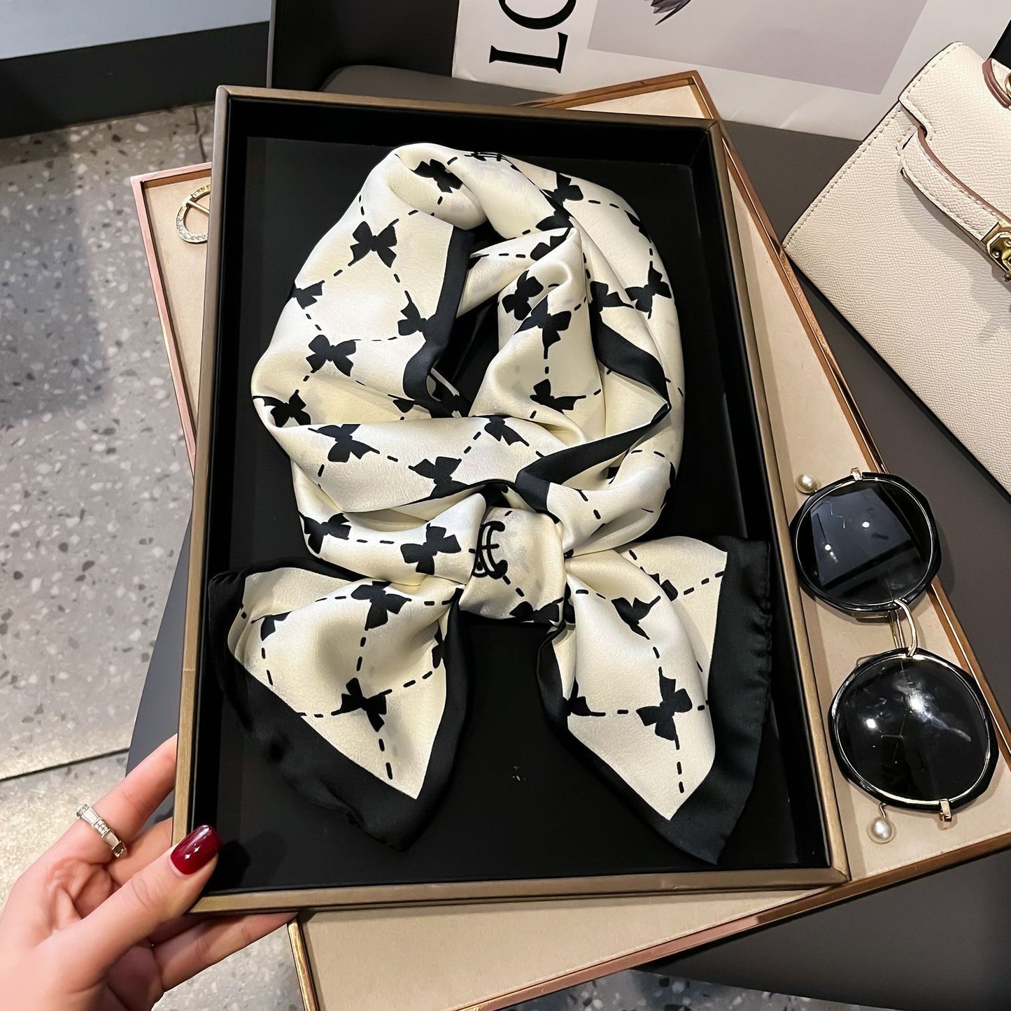 Fashion Silk High-grade Shawl Scarf